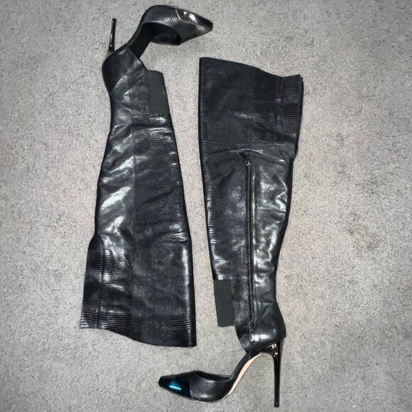 BCBGMAXAZRIA RUNWAY CONCORDE STAMPEDE OVER THE KNEE BLACK LEATHER BOOTS  HTF 10M - Picture 2 of 16